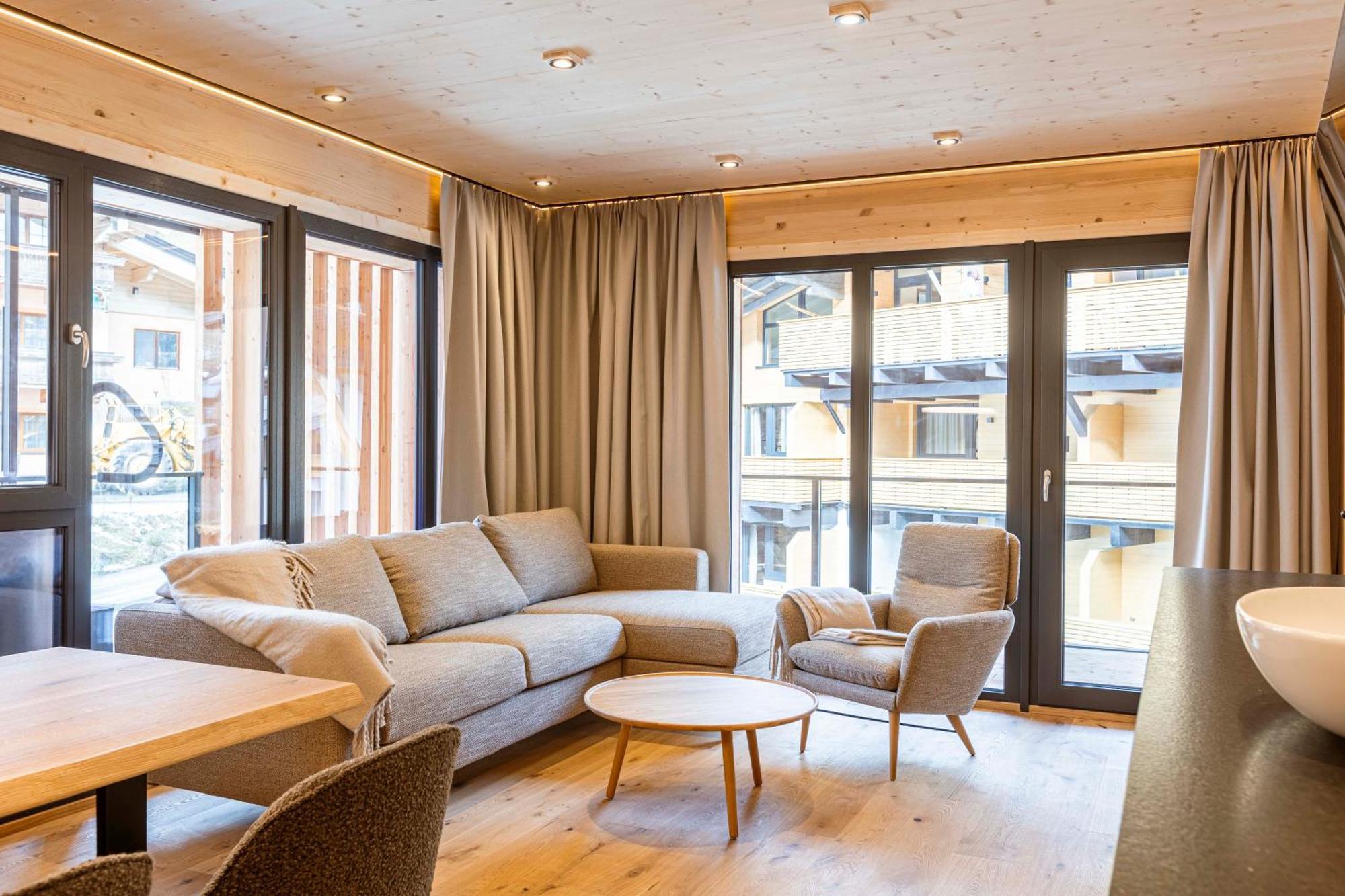 Saalbach Suites By Alps Resorts Exterior photo